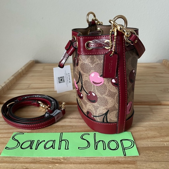 ✅Coach Mini Bucket Bag In Signature Cherry Print Set - Picture 15 of 16